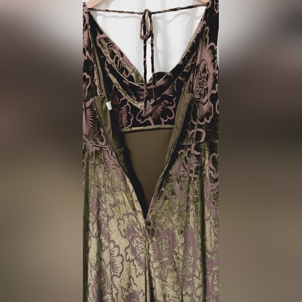 EUC TAYLOR Moss Green Floral Burnout Fall Cowl Neck Maxi Dress Size 6 - Picture 6 of 12